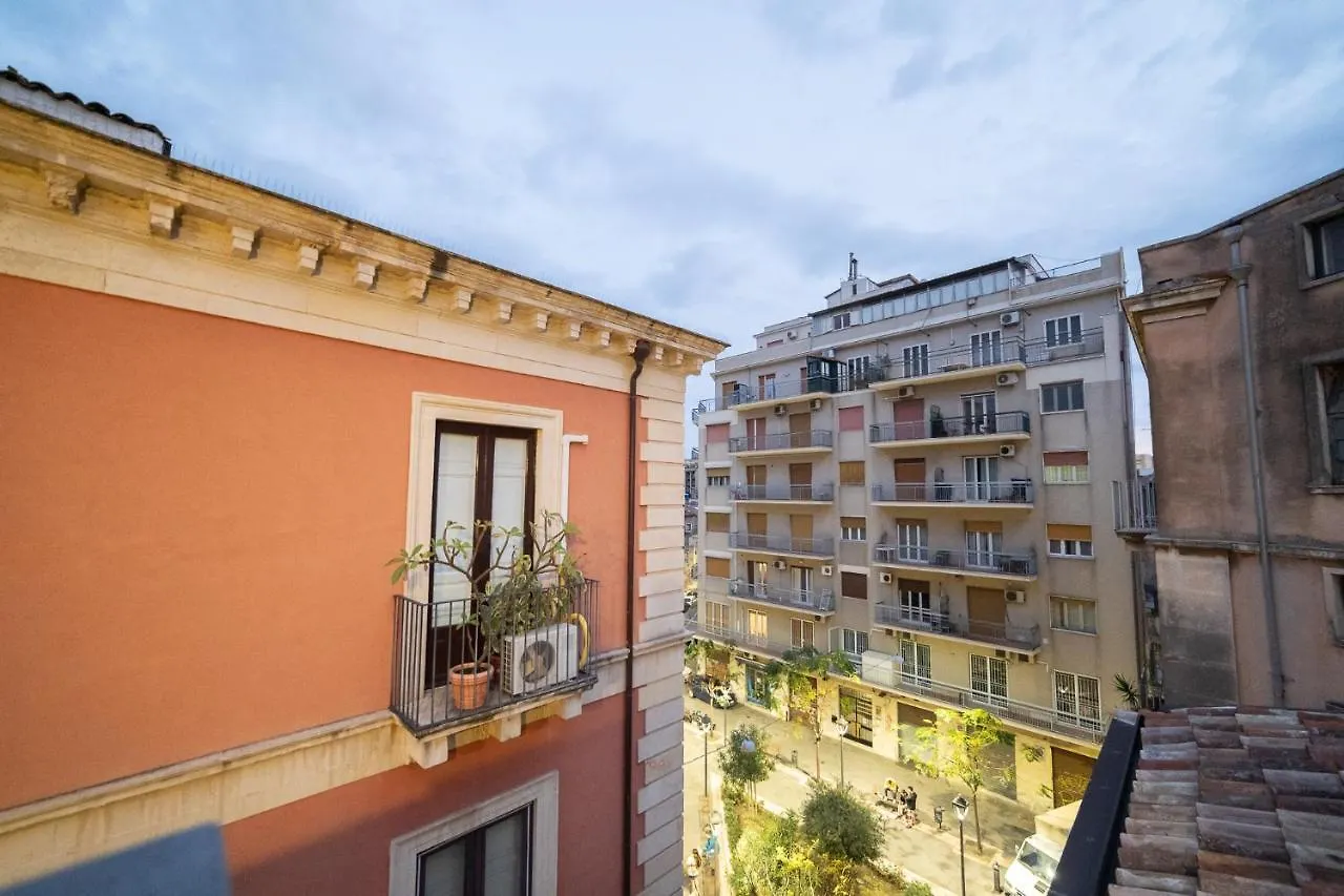 Le Vie Del Centro B&B Katania 0*,