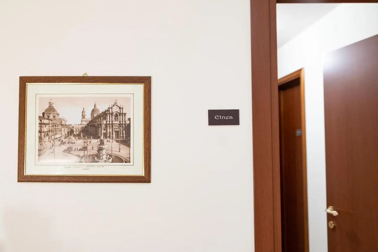 Nocleg ze śniadaniem Le Vie Del Centro B&B Katania
